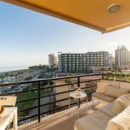 Amazing Playamar Views توريمولينوس