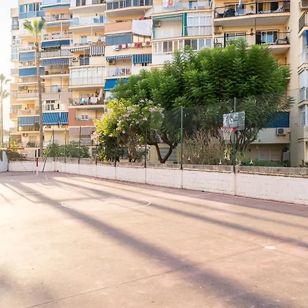 Amazing Playamar Views Торремолинос