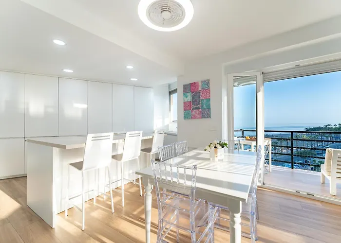 Апартаменты Amazing Playamar Views